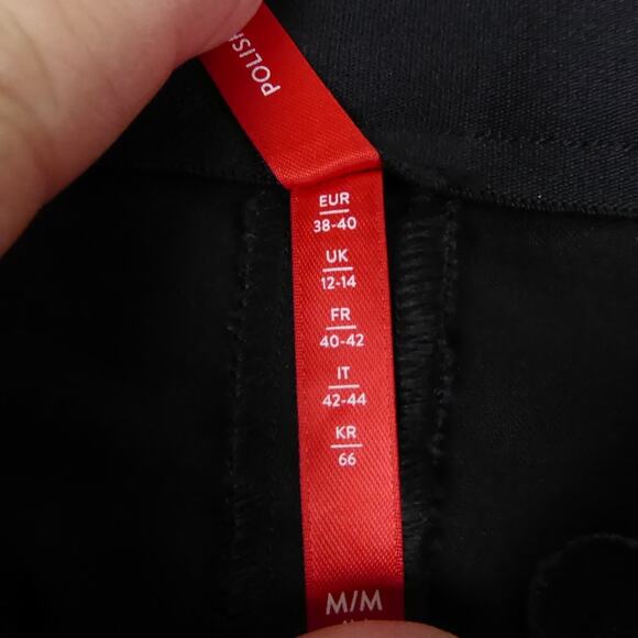 Spanx Pants Womens SZ M Pleated Front Tapered Leg Business Casual Ankle Crop - Picture 9 of 11